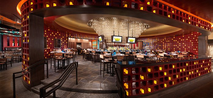 Read more about the article Hotels In Centennial Hills Las Vegas You Should Visit in 2024